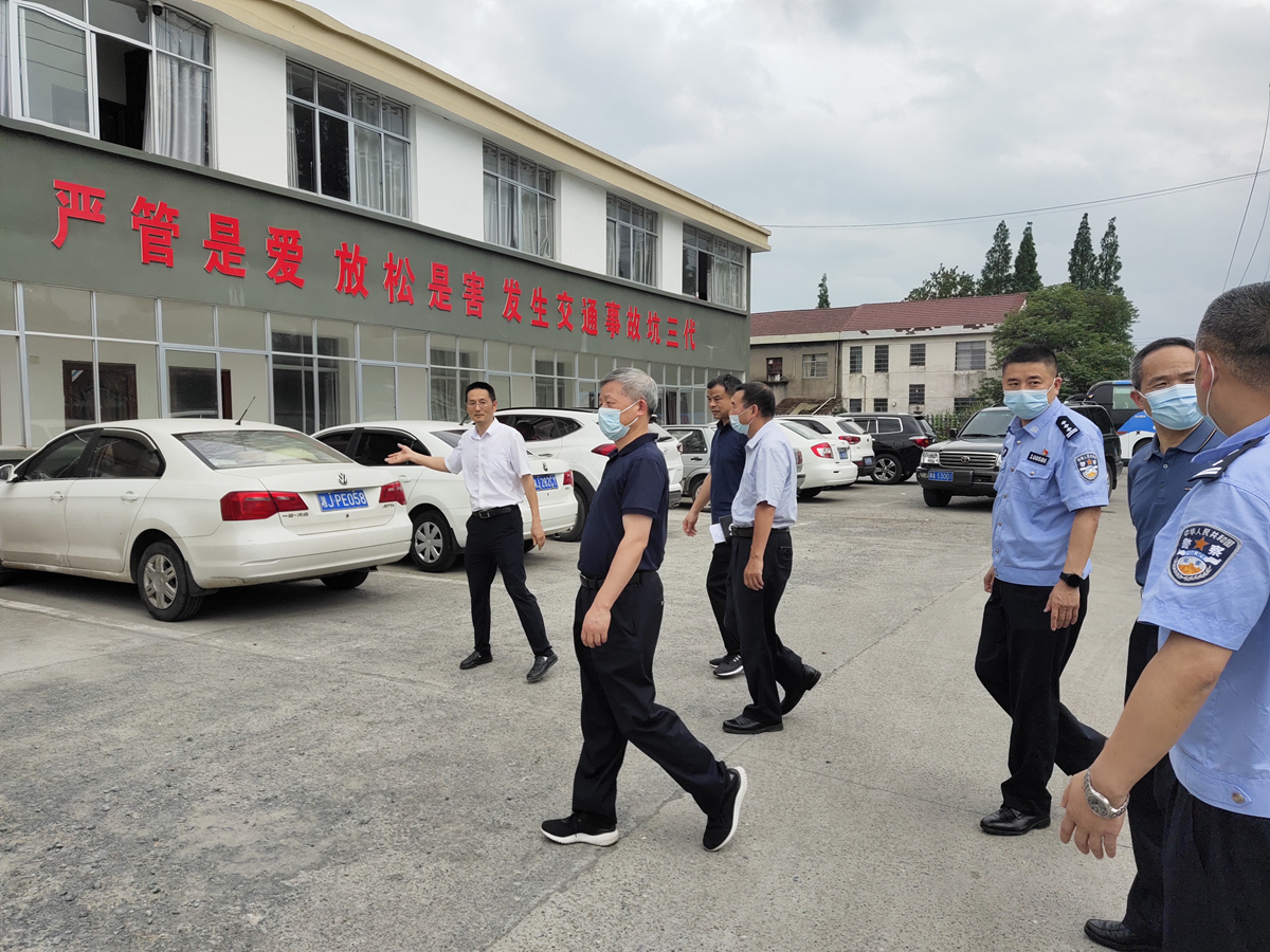 常德市湘北汽車運(yùn)輸有限公司,常德包車客運(yùn),常德旅游服務(wù),校車服務(wù)